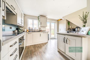 Photo 13- click for photo gallery